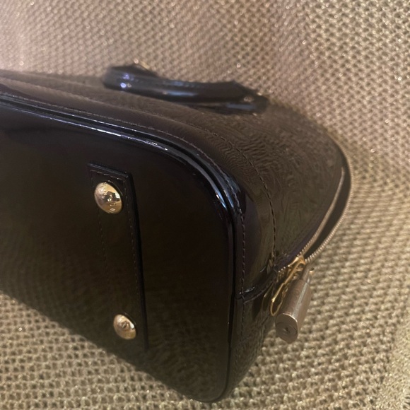 Louis Vuitton Patent Leather Alma PM Bag - Picture 6 of 10